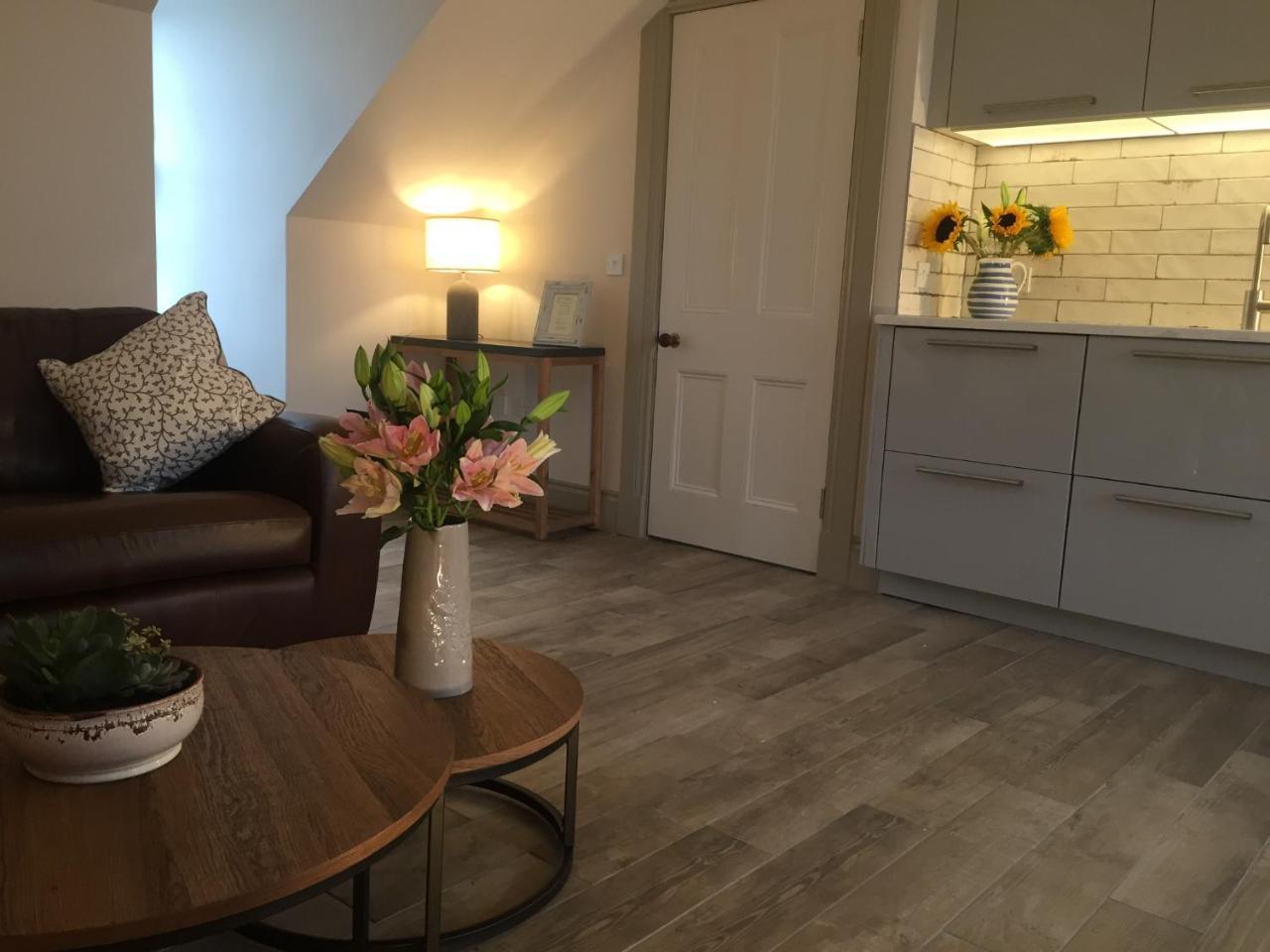 Irvine One Bedroom Apartment Екстер'єр фото
